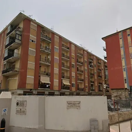 Ferienwohnung Policlinic House Messina Exterior foto